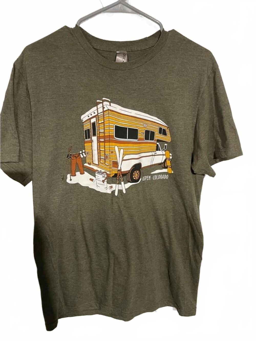 The Duck Co Aspen Colorado Vintage Camper Graphic T-Shirt Olive Green Size M